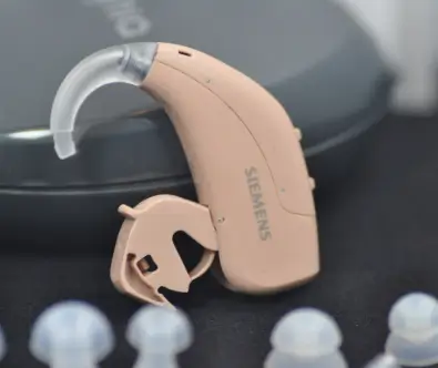 BLUETOOTH Siemens/Signia Premium 8 Channel Digital RUN SP Hearing Aid